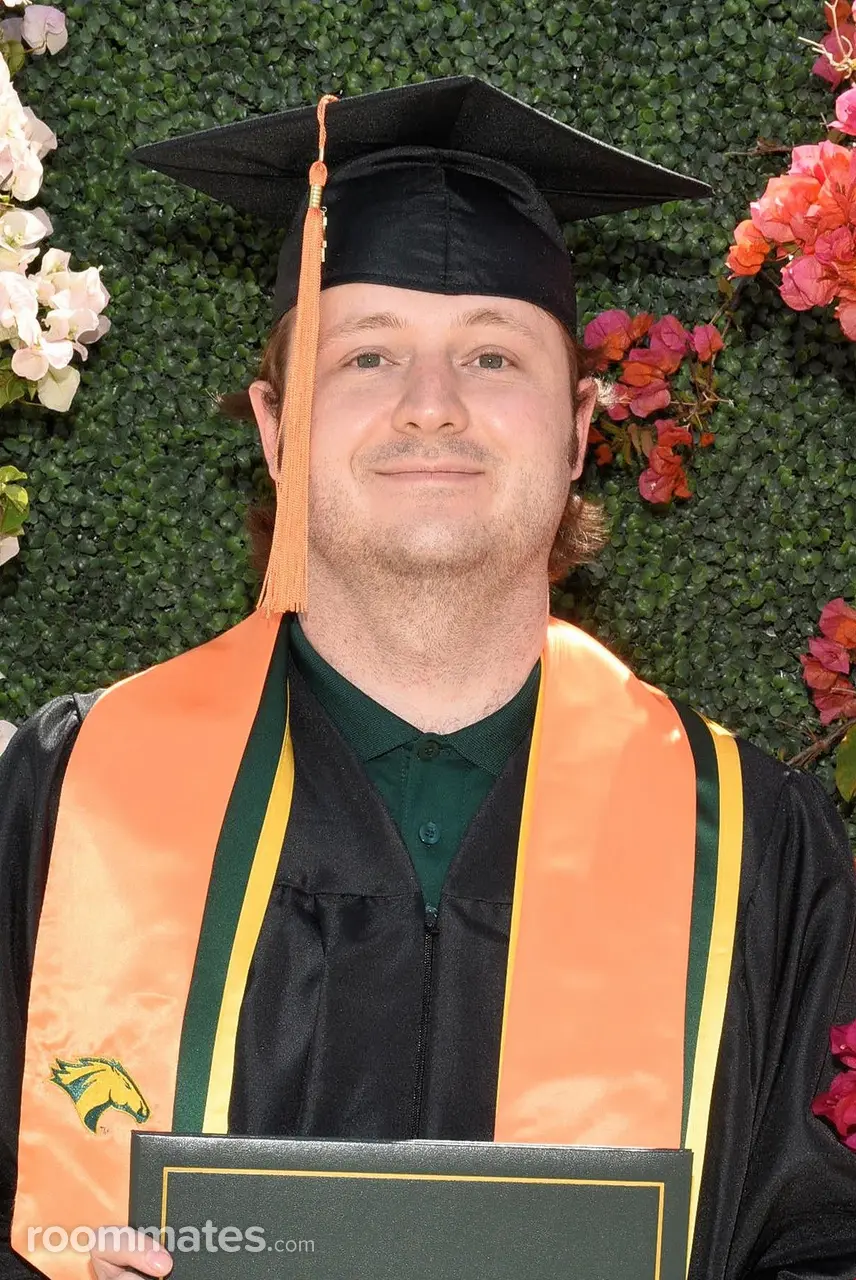 Profile photo 1 of 1