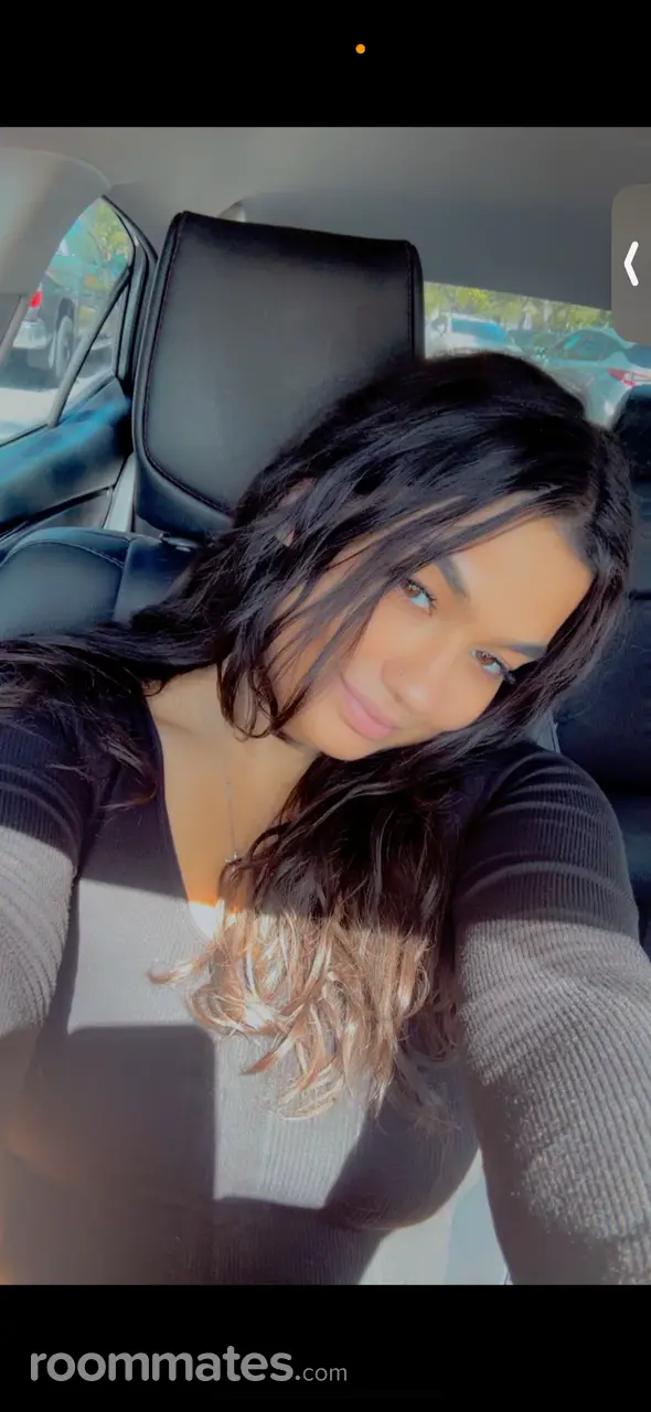 Profile photo 1 of 3