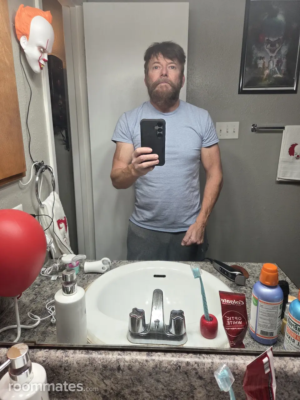 Profile photo 4 of 4