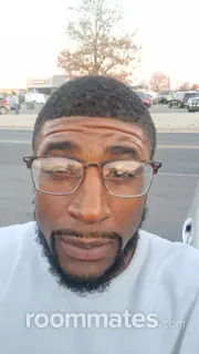 Roommate looking Wichita, KS, $400