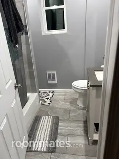 Room for rent in Philadelphia, PA $1000, house