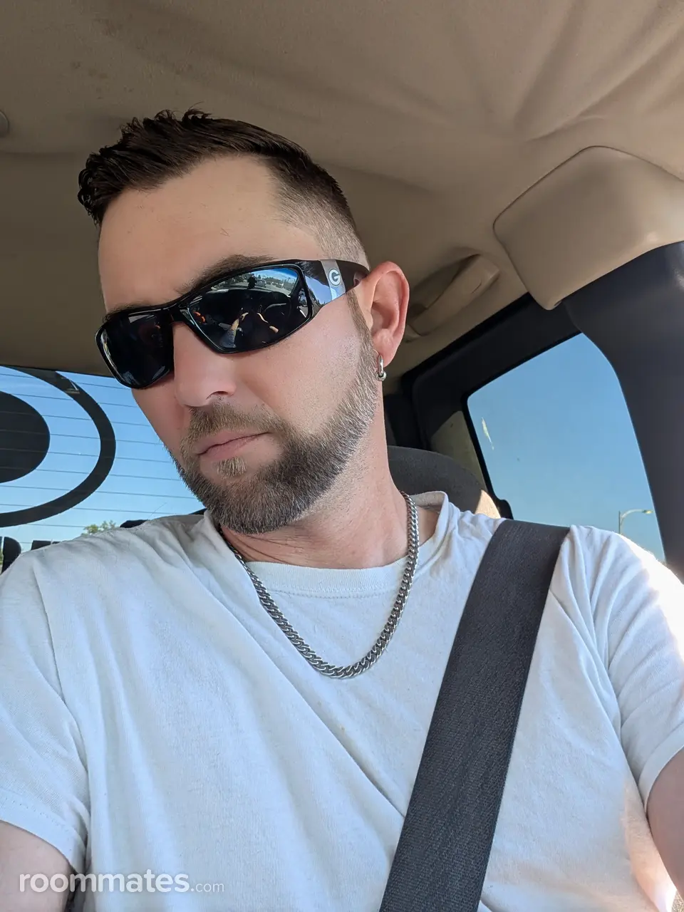 Profile photo 1 of 1