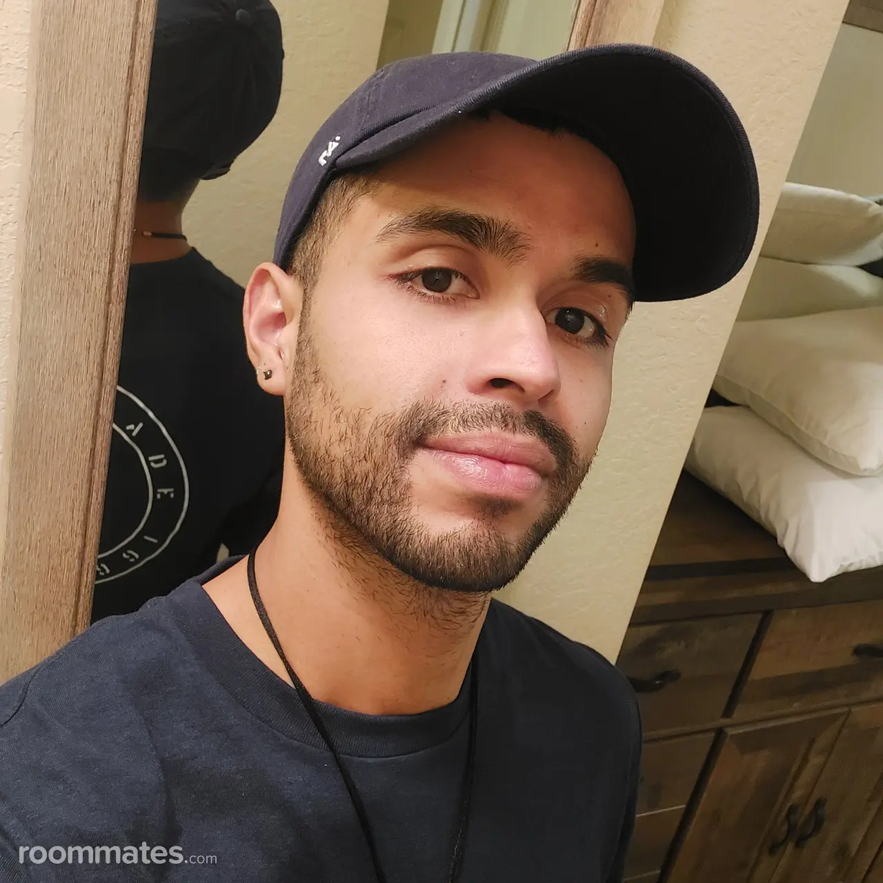 Profile photo 1 of 1