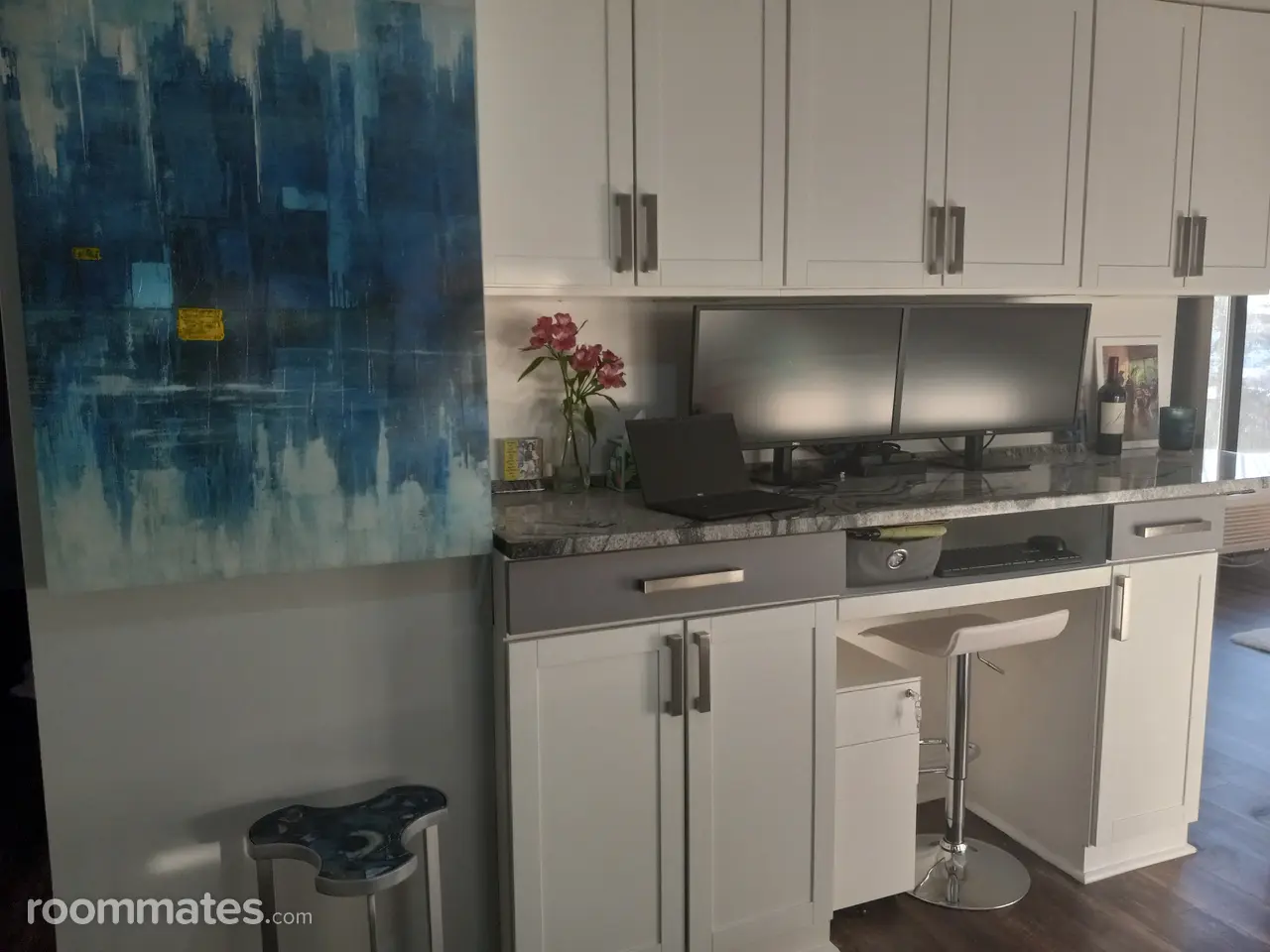 Profile photo 9 of 10