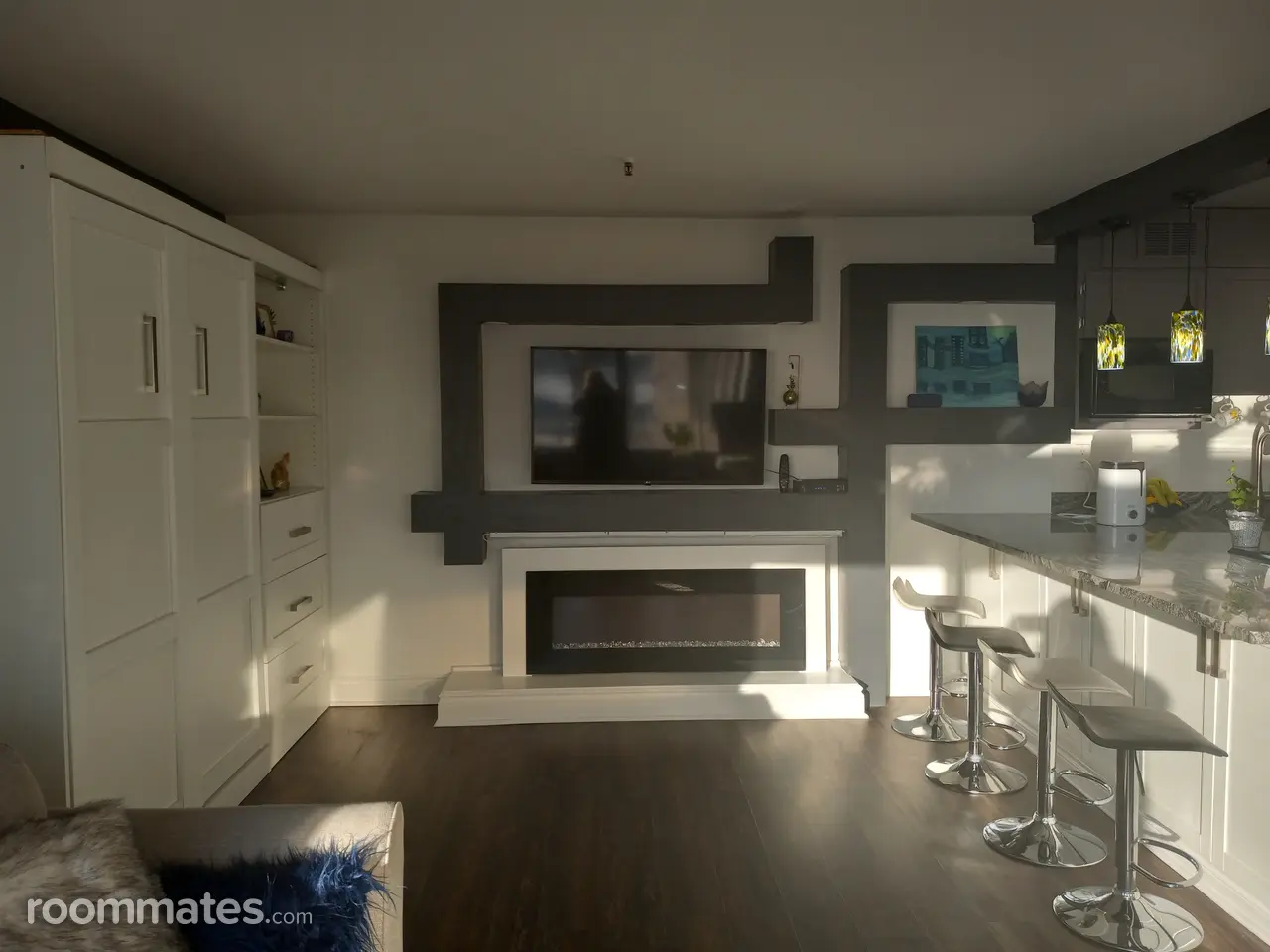 Profile photo 2 of 10