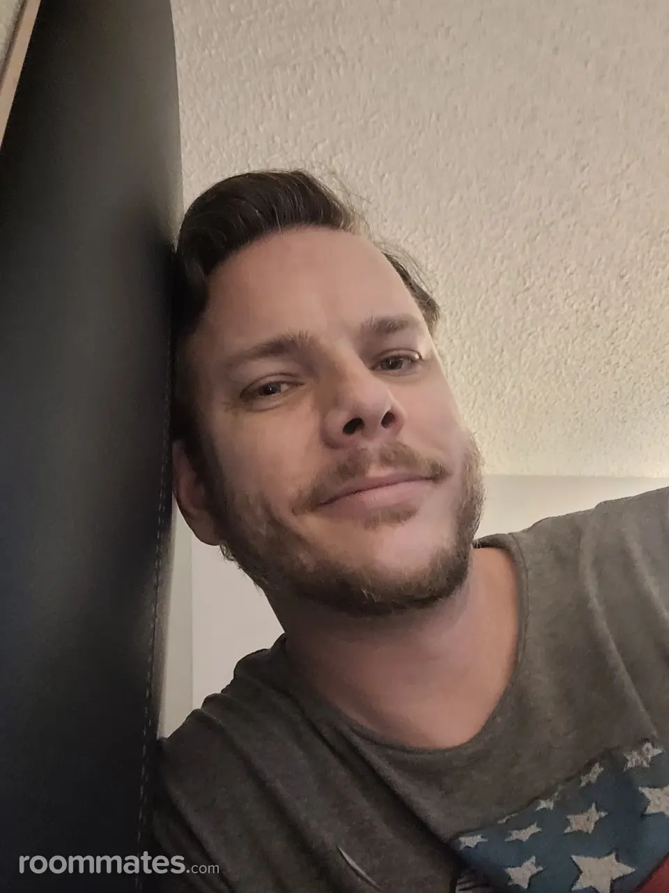 Profile photo 4 of 4