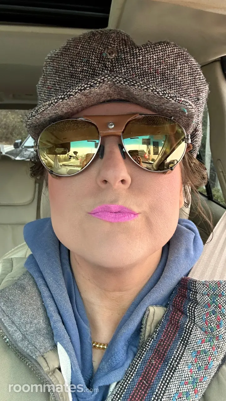 Profile photo 2 of 6