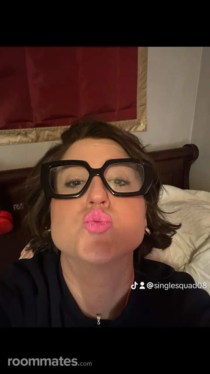 Profile photo 5 of 6