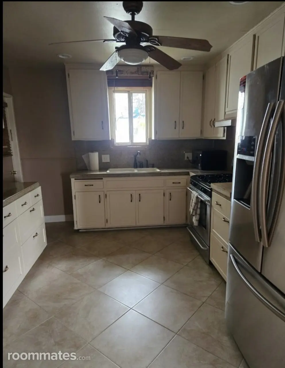 Profile photo 3 of 8