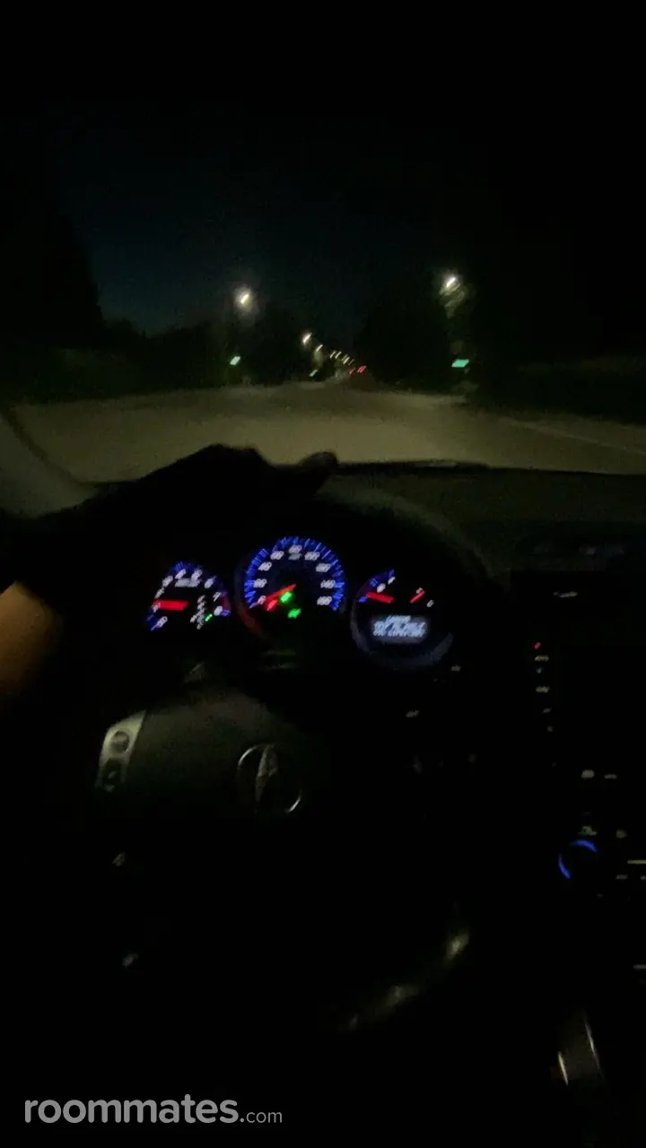 Profile photo 1 of 1