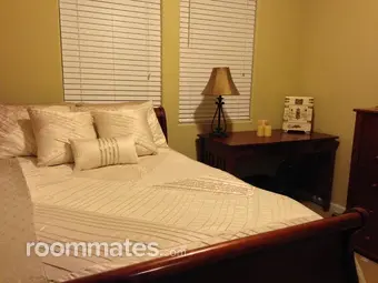 Room for rent in Sacramento, CA $1100, house