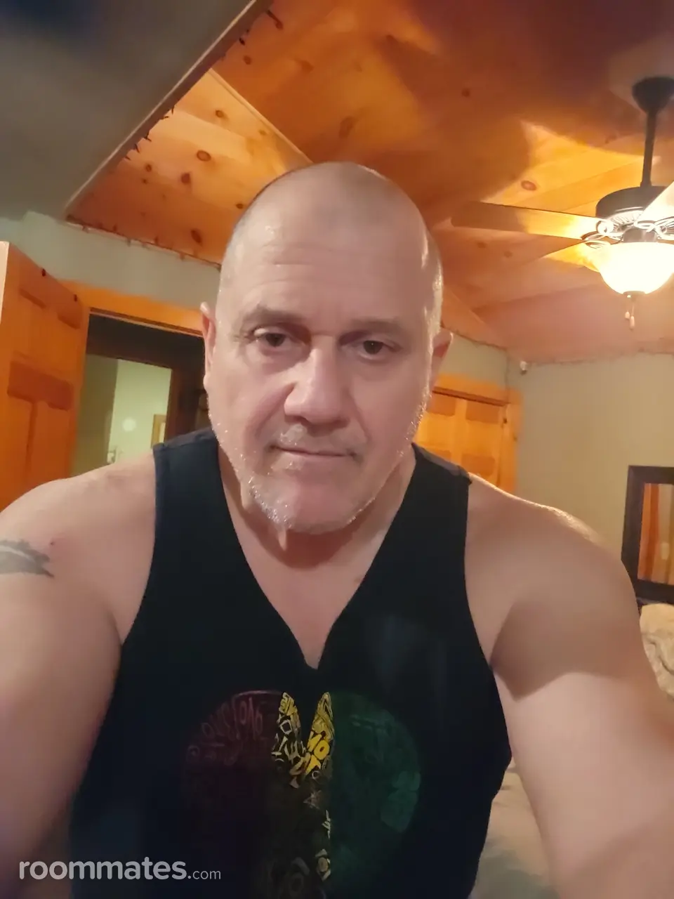 Profile photo 1 of 1