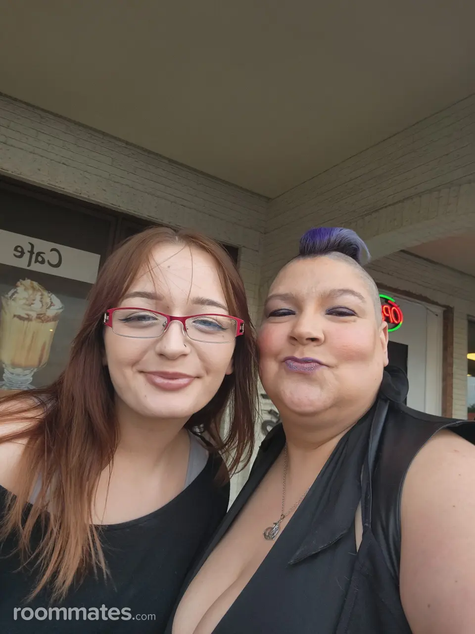 Profile photo 8 of 9