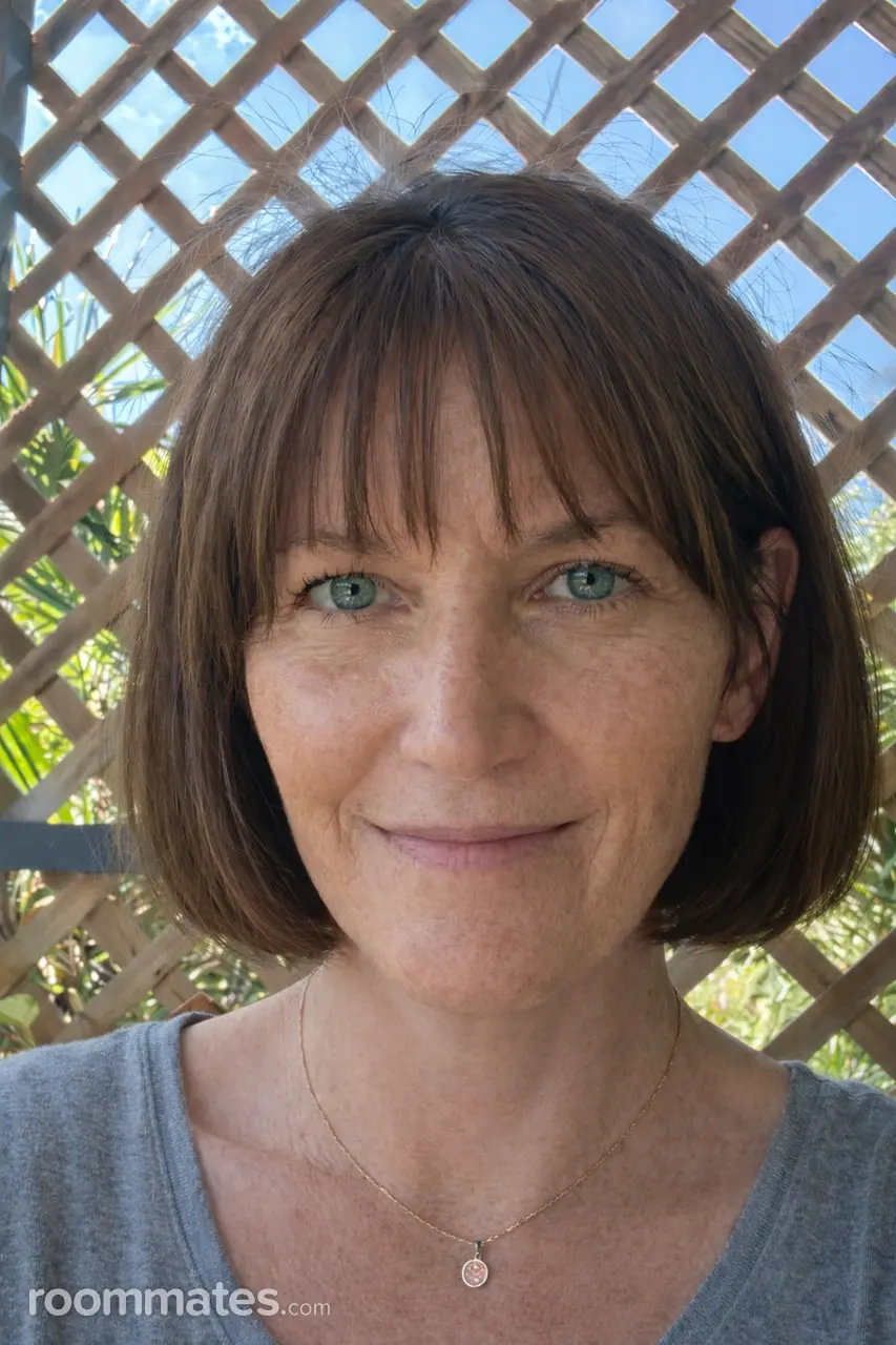 Profile photo 1 of 3