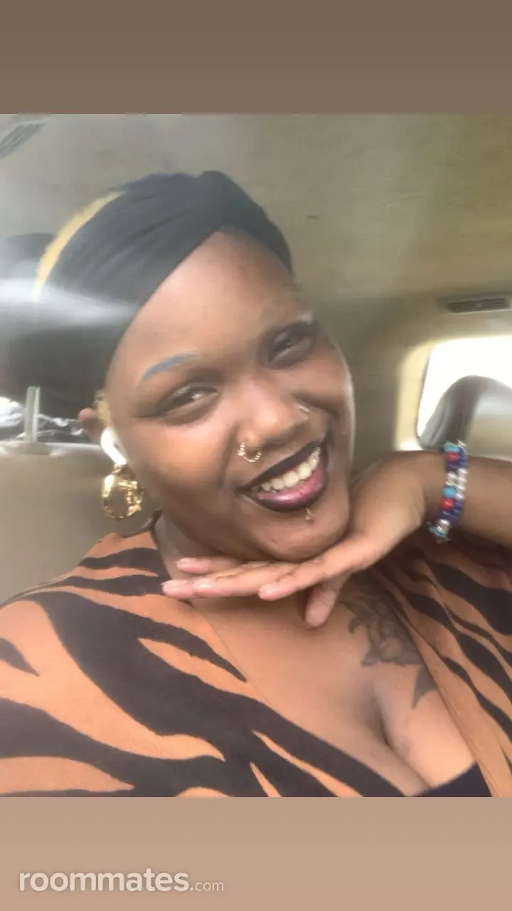 Profile photo 2 of 10