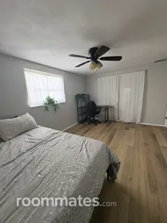 Room for rent in Port Richey, FL $1200, house