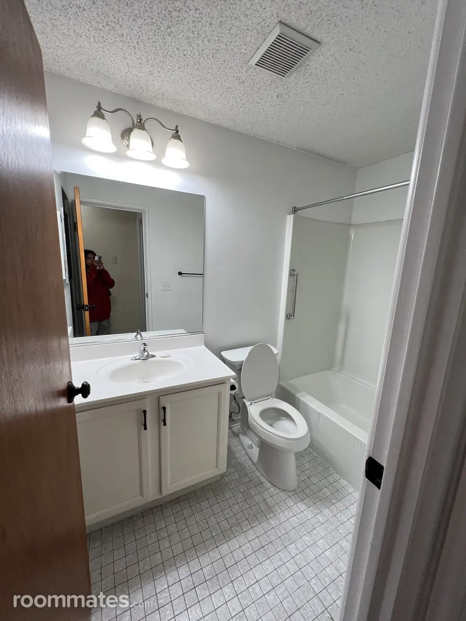 Profile photo 5 of 9