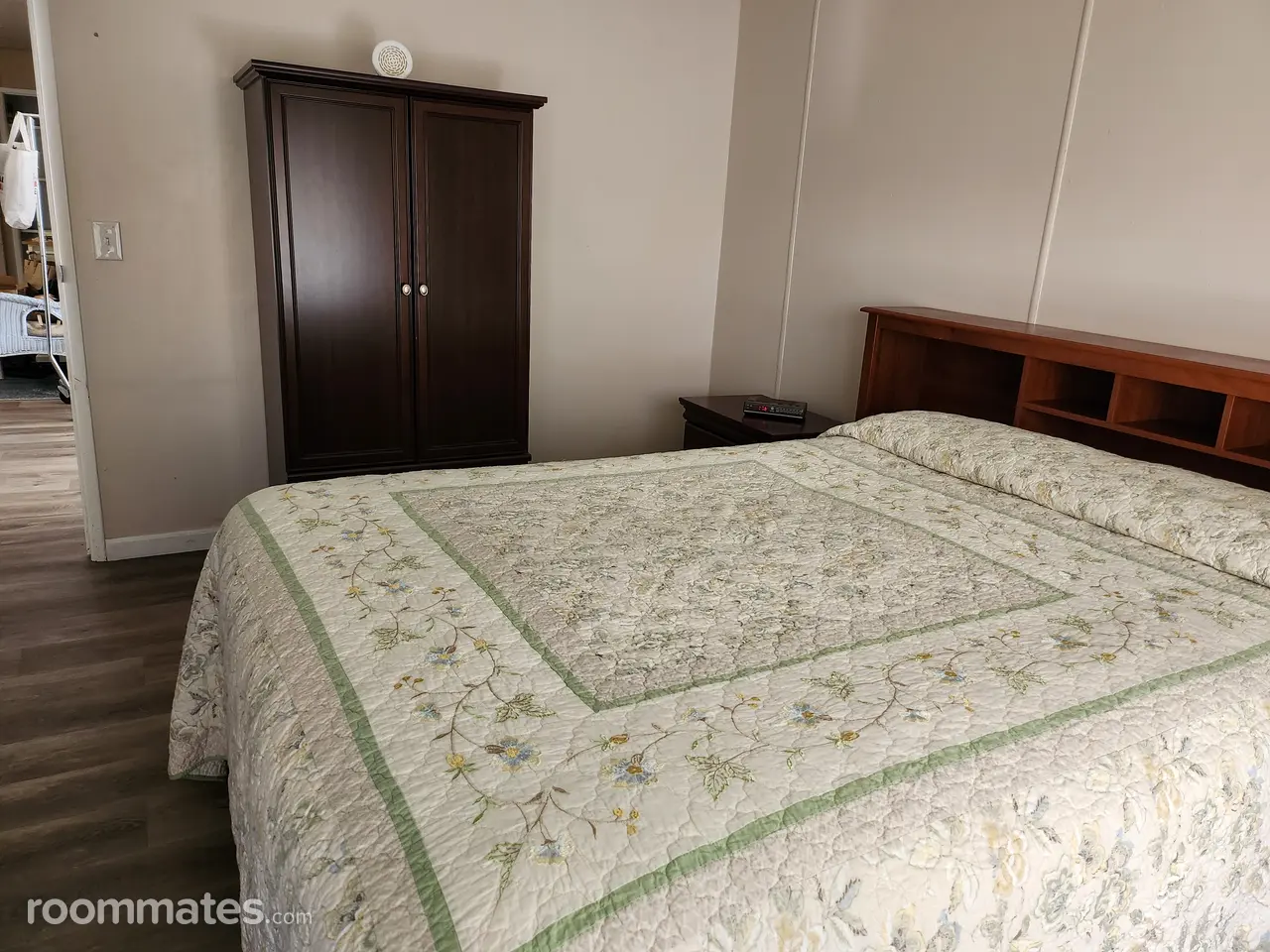 Profile photo 2 of 9