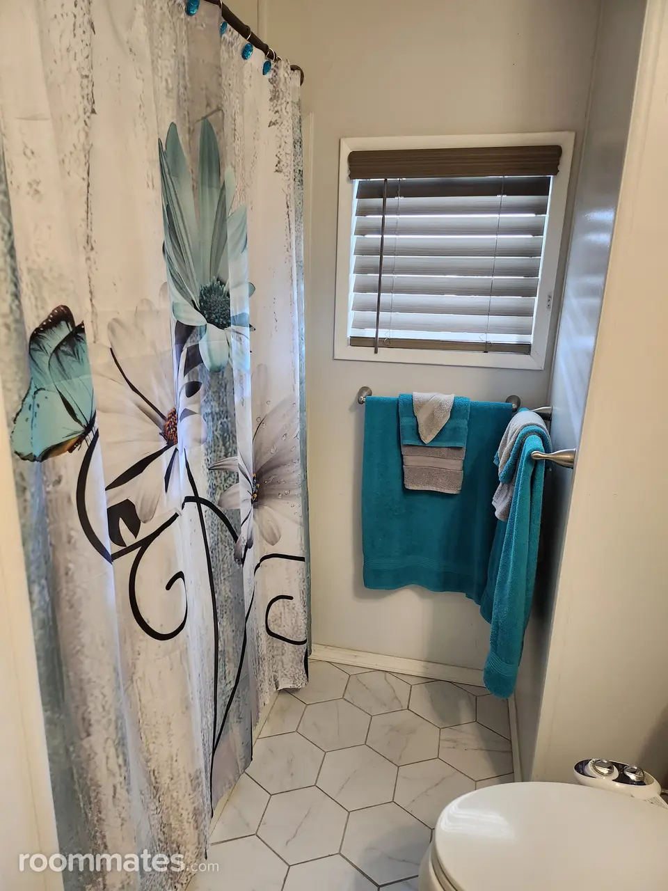 Profile photo 5 of 9