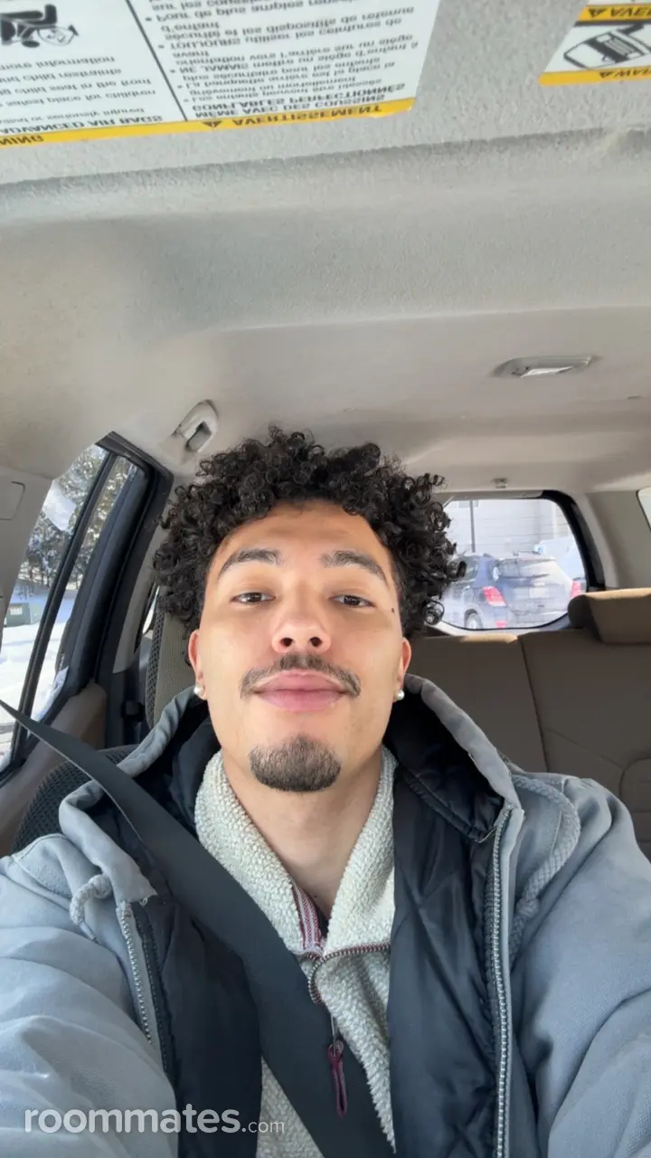 Profile photo 1 of 1