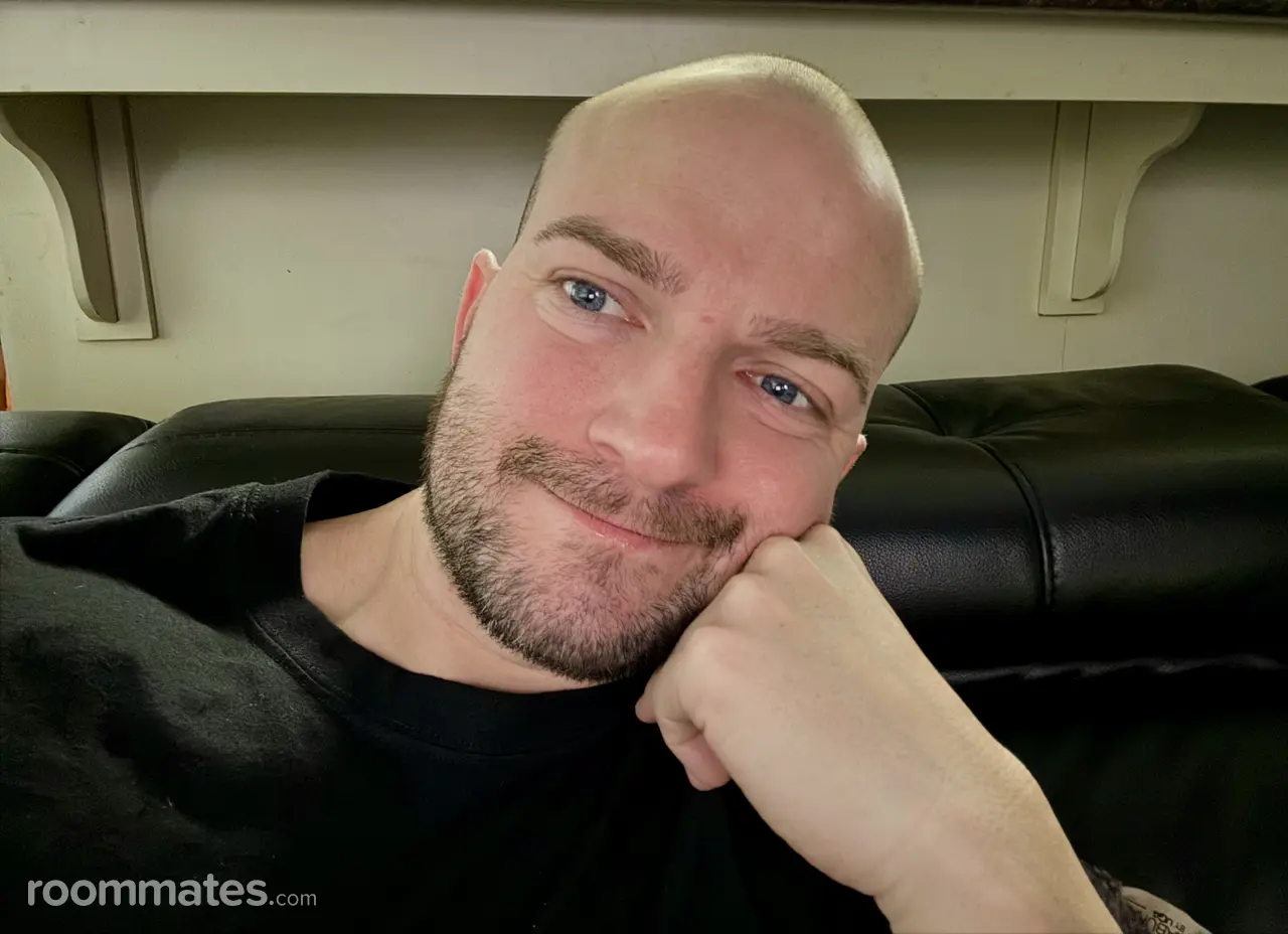 Profile photo 7 of 11