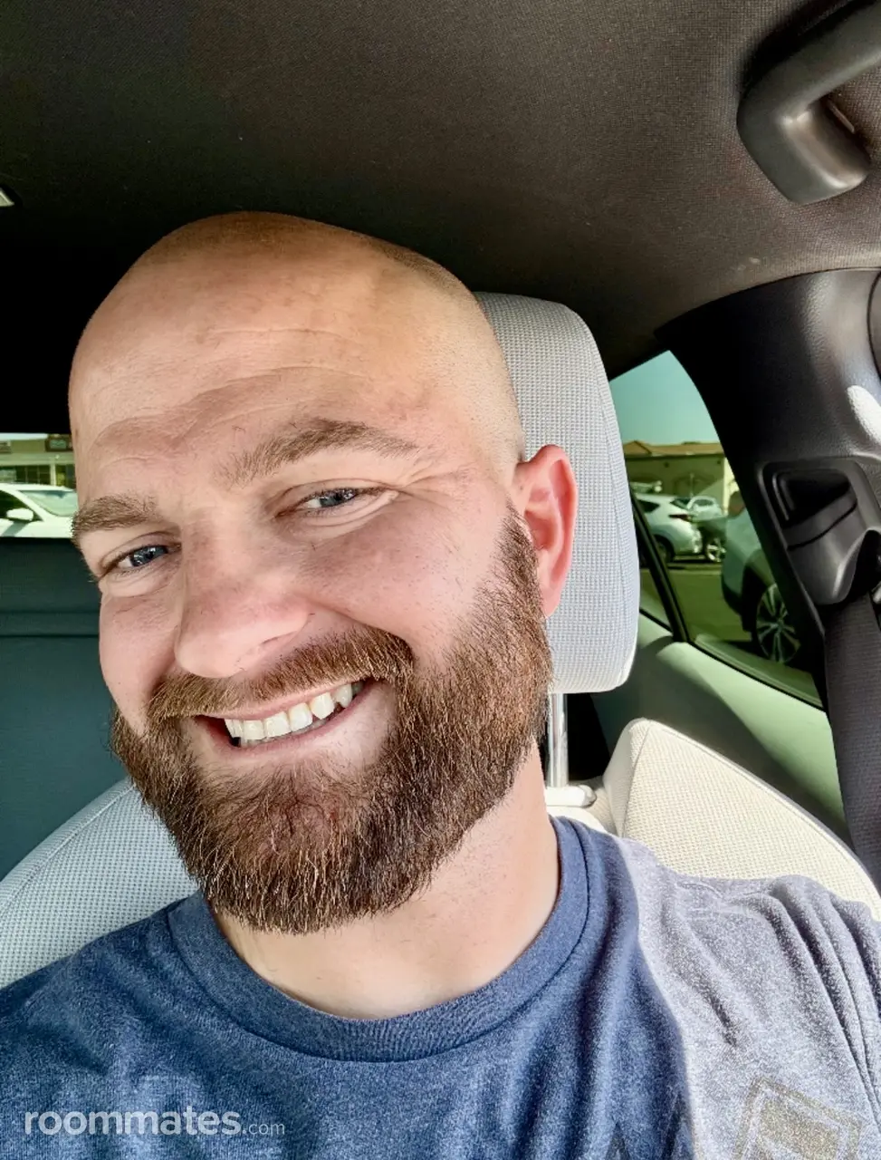 Profile photo 8 of 11