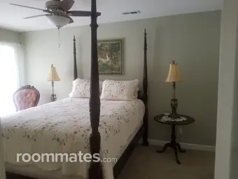 Room for rent in Raleigh, NC $1200, house