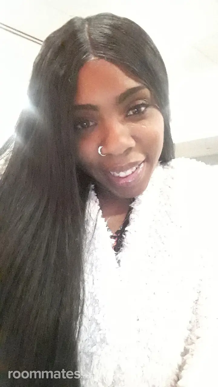 Profile photo 1 of 1