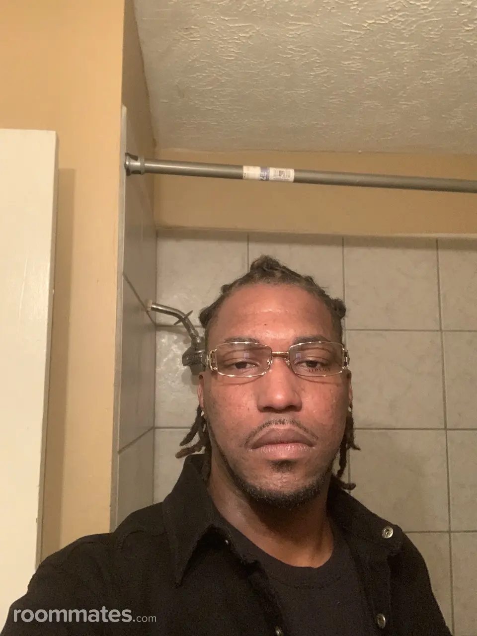 Profile photo 1 of 1