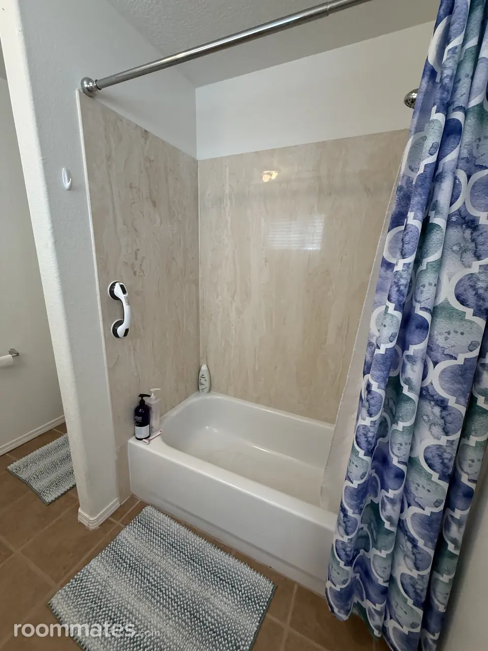 Profile photo 5 of 6