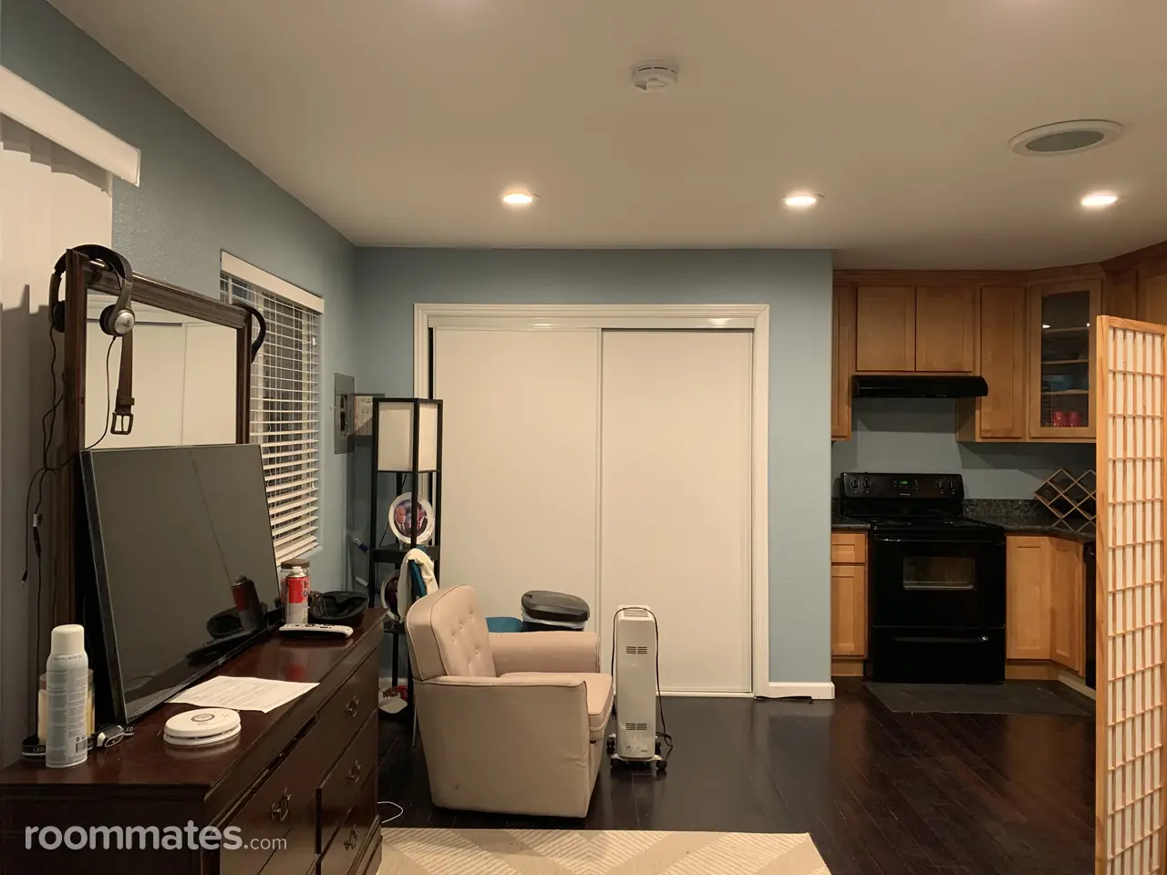 Profile photo 3 of 10