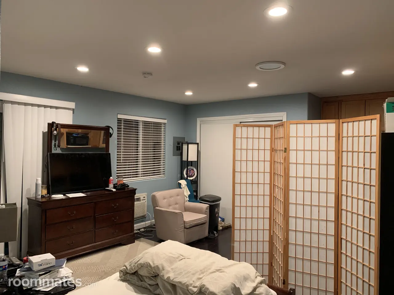 Profile photo 4 of 10