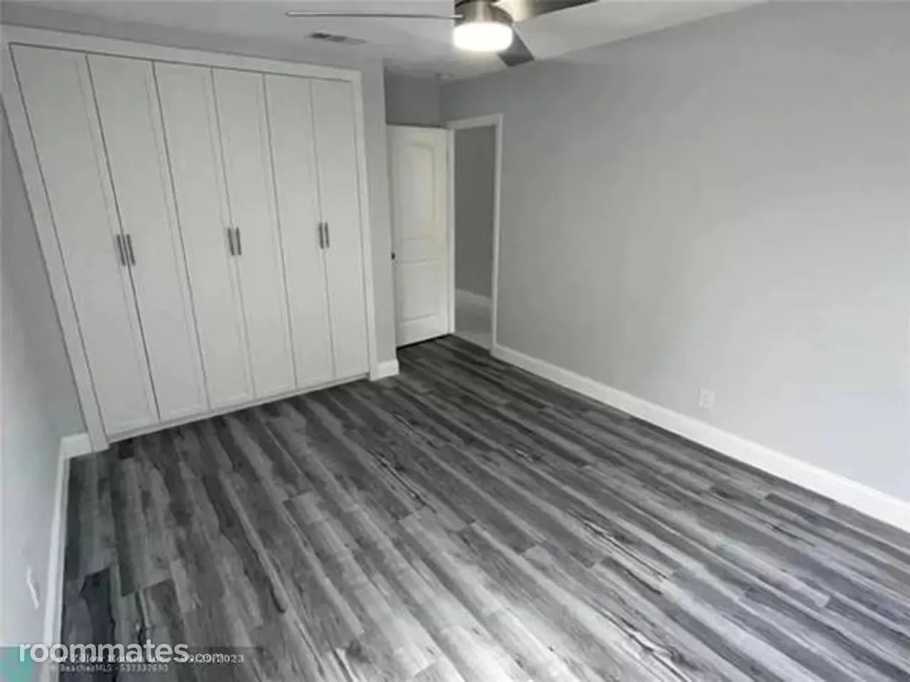 Profile photo 10 of 21