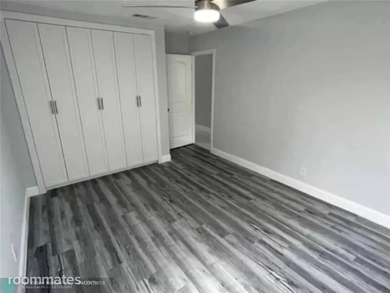 Profile photo 11 of 21