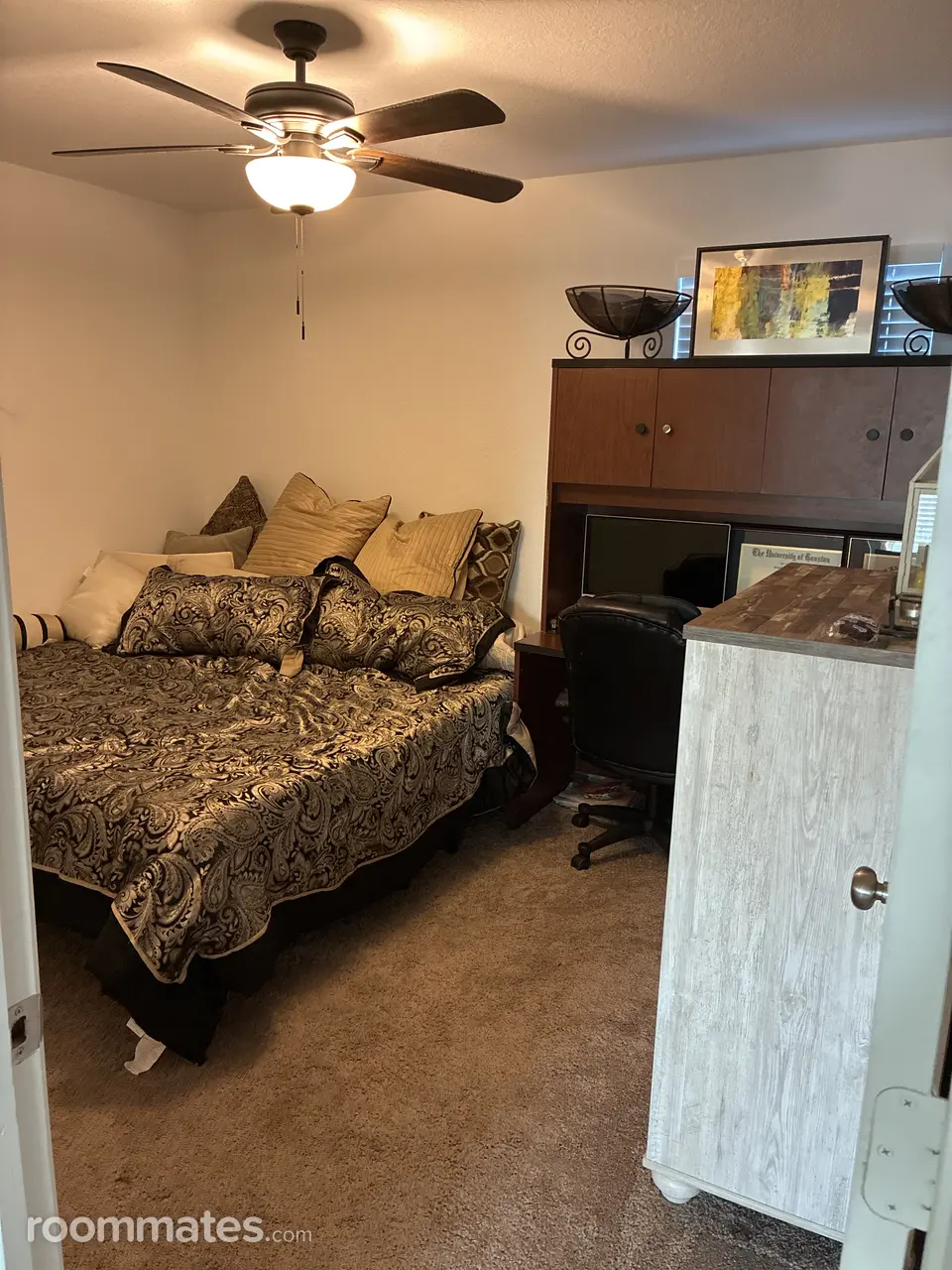 Profile photo 2 of 5