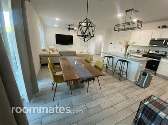 Room for rent in Buckeye, AZ $900, house