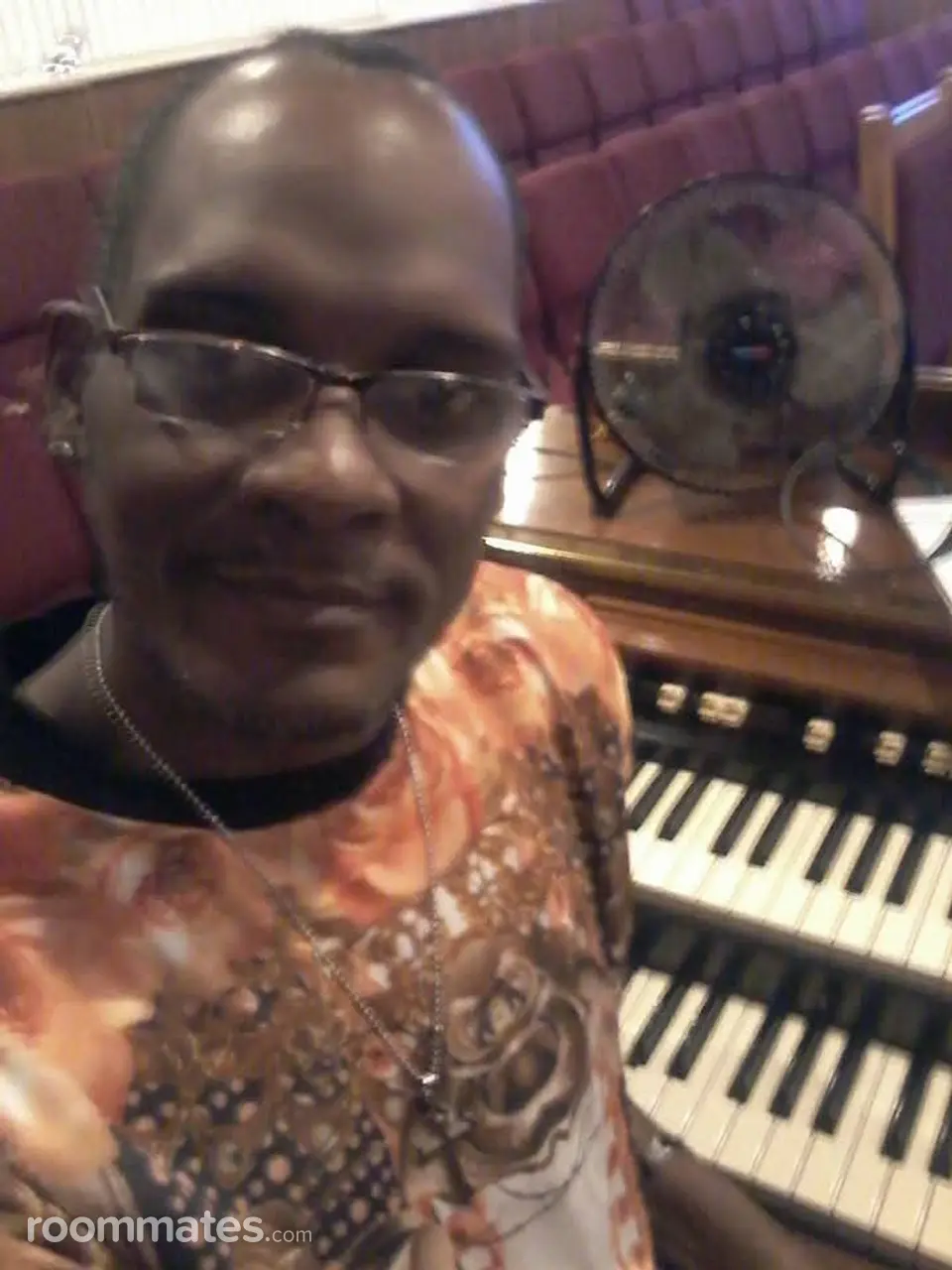 Profile photo 4 of 4