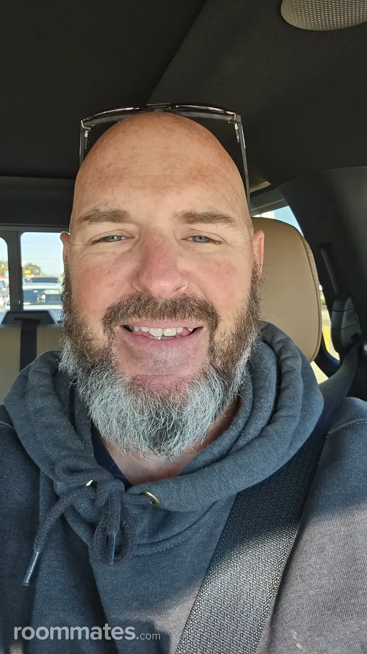 Profile photo 2 of 3