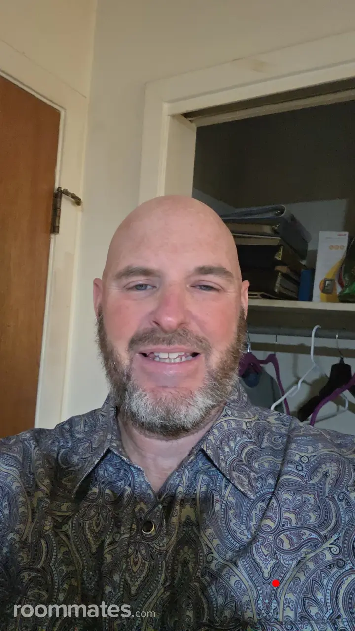 Profile photo 1 of 3