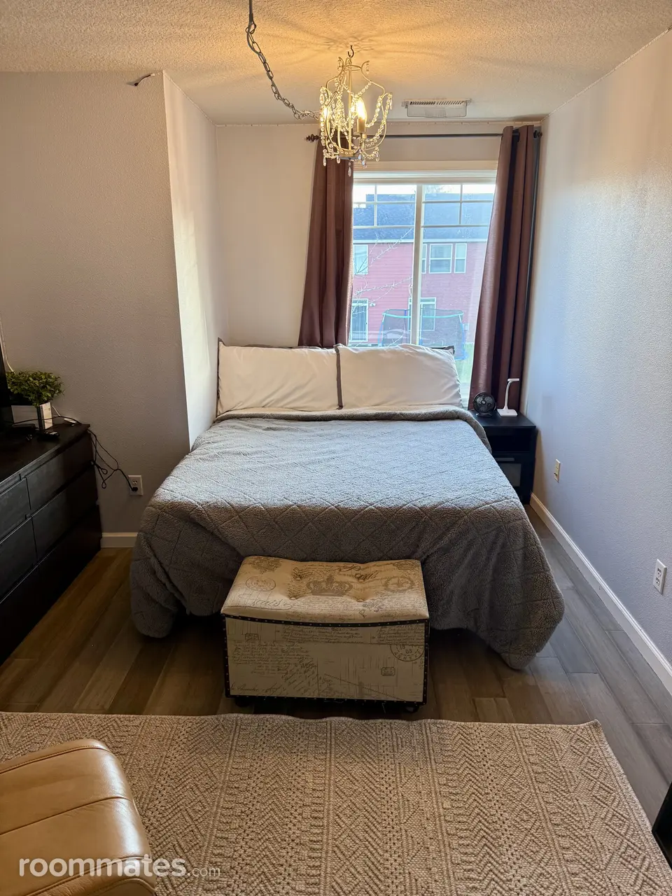 Profile photo 4 of 12