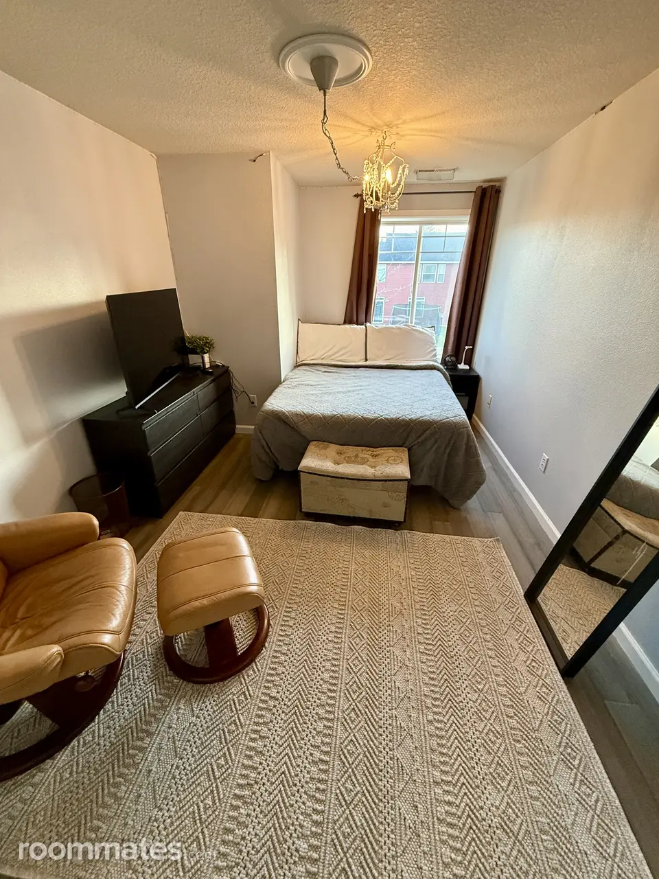 Profile photo 1 of 12