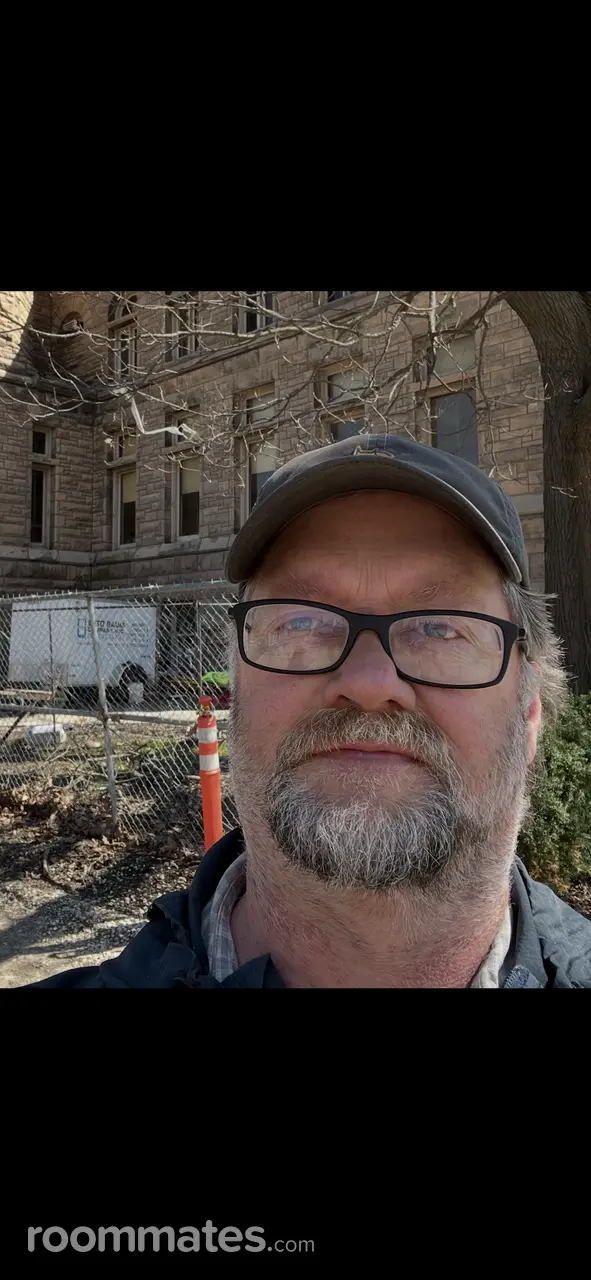 Profile photo 1 of 1