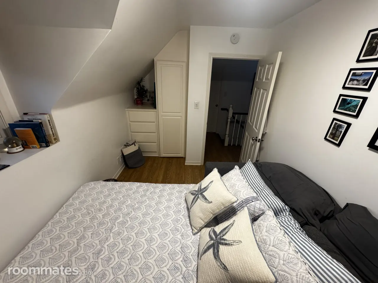 Profile photo 9 of 11