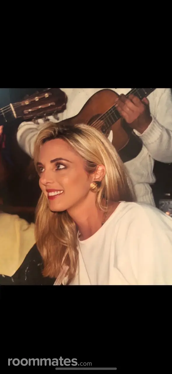 Profile photo 11 of 11