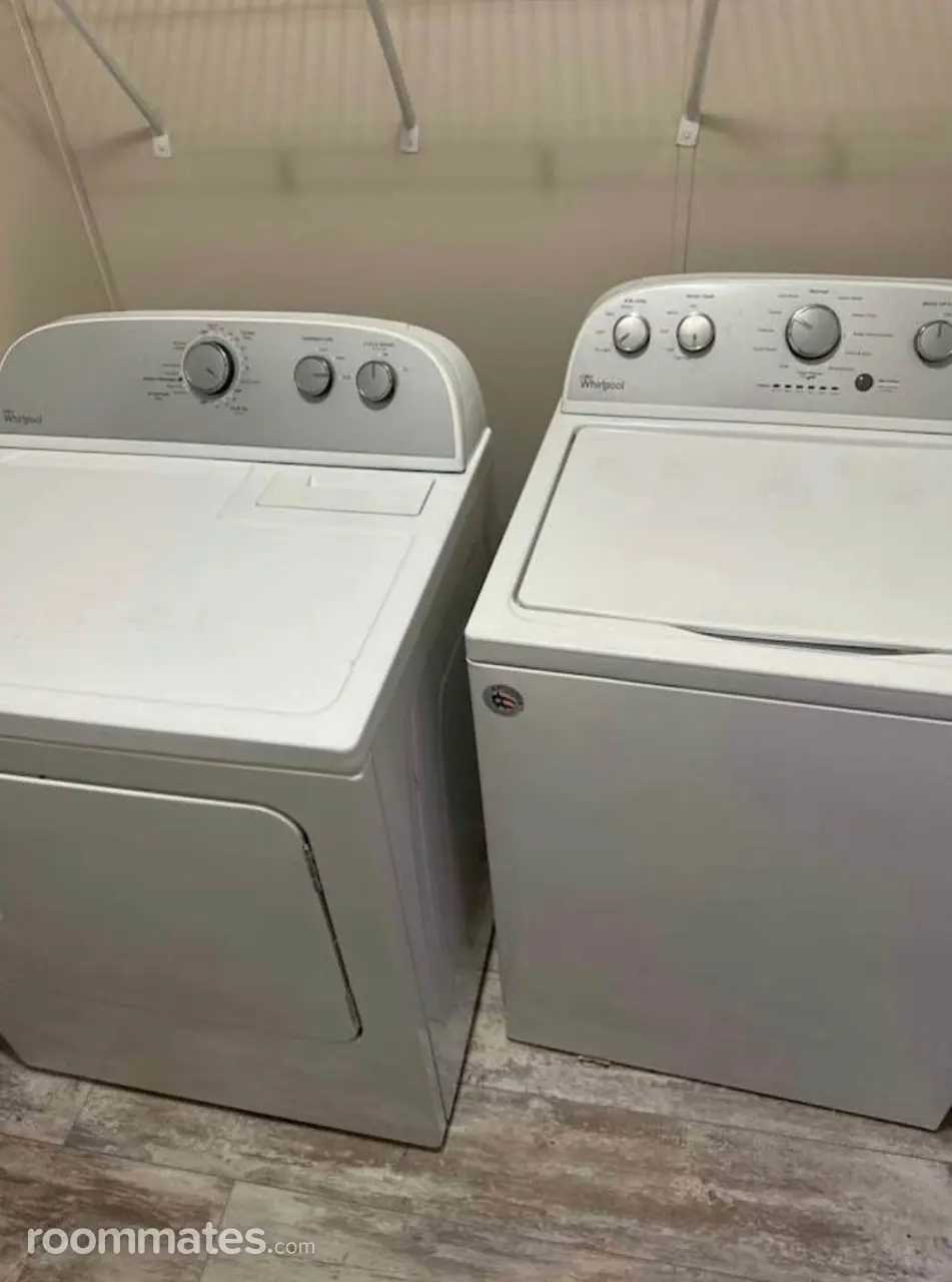 Profile photo 1 of 4