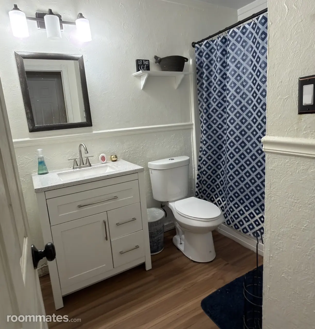 Profile photo 9 of 10