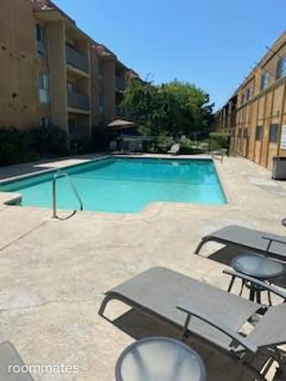 Profile photo 6 of 11