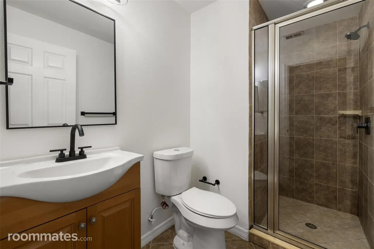 Profile photo 6 of 11