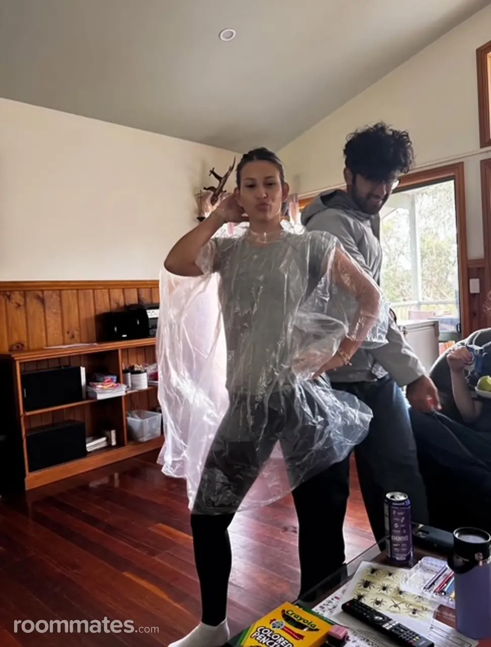 Profile photo 18 of 19