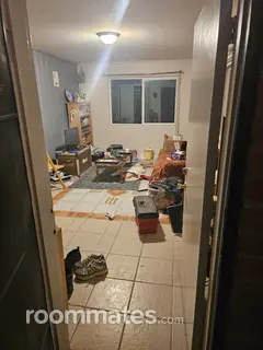 Room for rent in Tucson, AZ $387, house